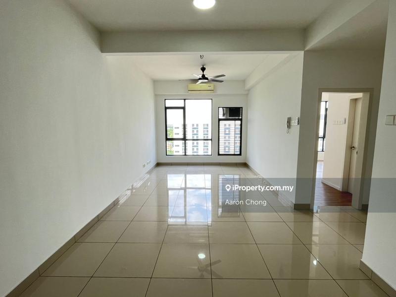 For Sale - Paramount Utropolis