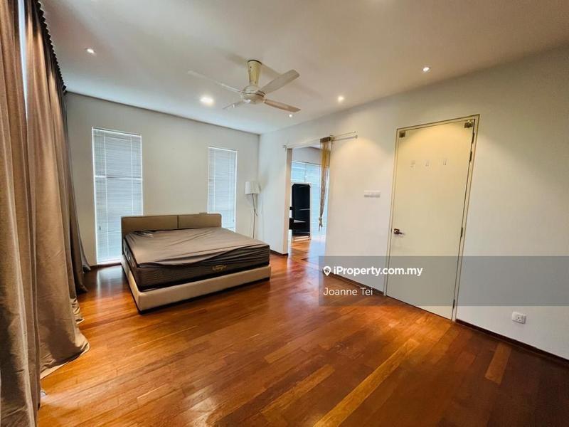 Bungalow House for Rent in Lakefront Villa, Cyberjaya by Joanne Tei - iProperty.com.my