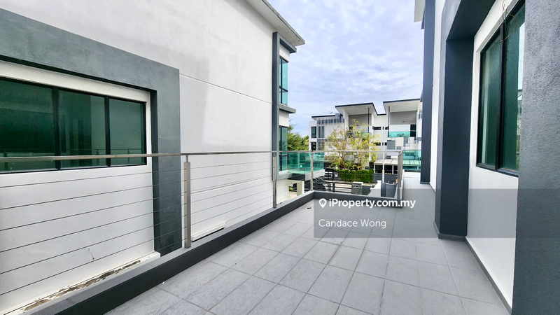 Rumah Berkembar untuk Dijual di Taman Villa Perdana, Kajang oleh Candace Wong - iProperty.com.my