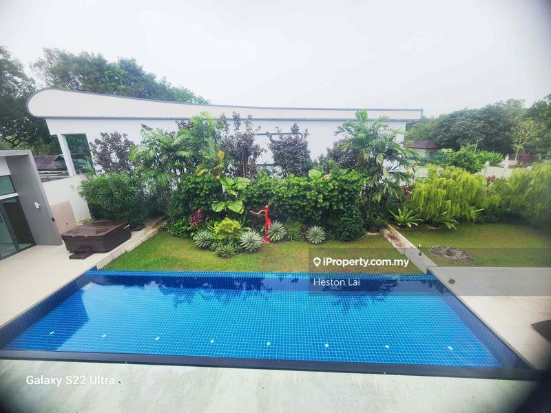 Banglo untuk Dijual di Leisure Farm, Gelang Patah oleh Heston Lai - iProperty.com.my