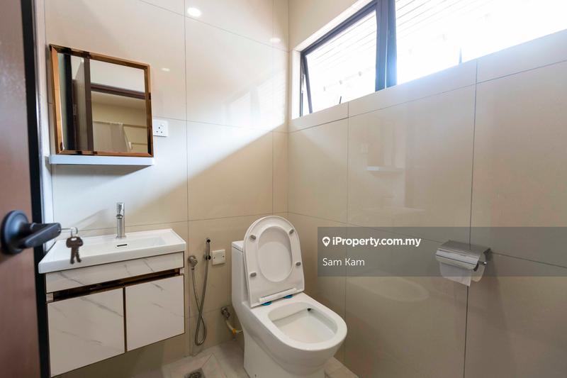Semi-Detached House for Sale in Seri Tanjung Pinang, Tanjung Tokong by Sam Kam - iProperty.com.my