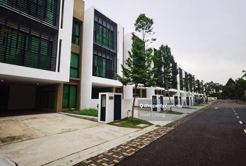 3-storey Terraced House for Sale in Gelang Patah, Johor by Yosef Chong - iProperty.com.my