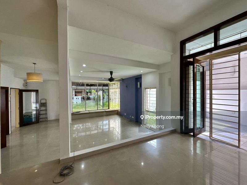 Rumah Berkembar untuk Dijual di Taman Bukit Desa, Taman Desa oleh Nelly Khong - iProperty.com.my