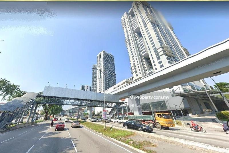 For Rent - Renovated Spacious Corner Office @ EkoCheras Mall