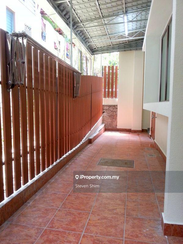Rumah Berangkai 2 Tingkat untuk Dijual di Bukit Rahman Putra, Sungai Buloh oleh Steven Shim - iProperty.com.my
