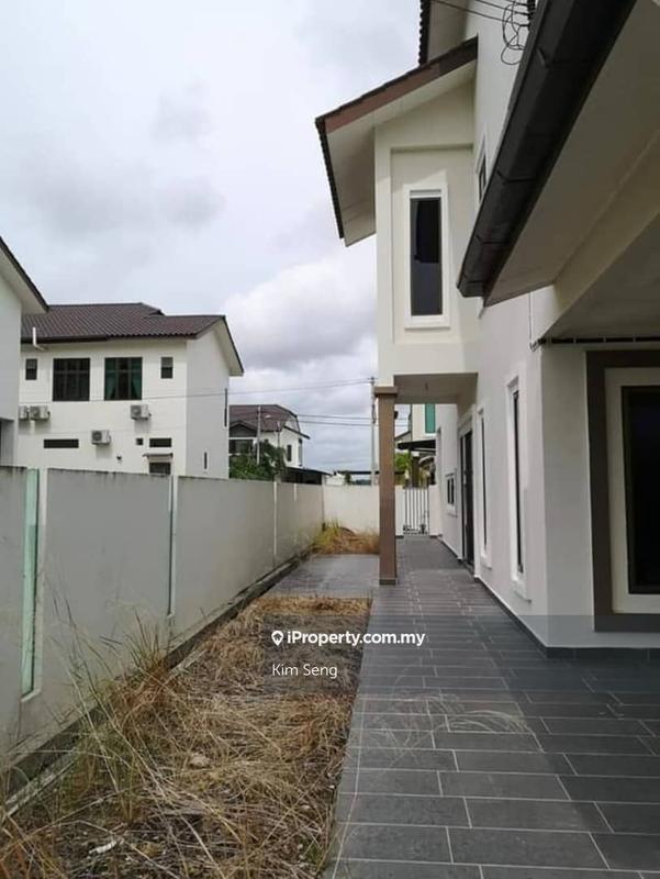 2-storey Terraced House for Sale in Taman Tasik Indah, Kluang by Kim Seng - iProperty.com.my