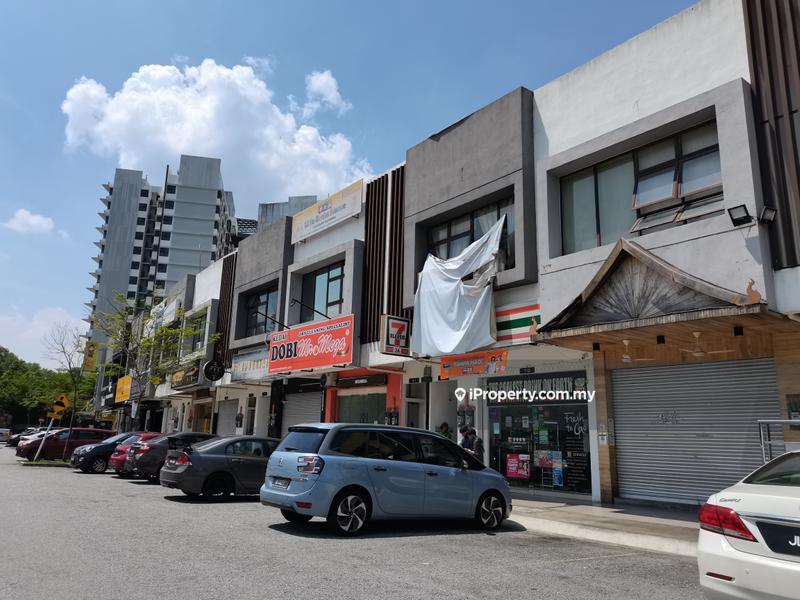 Shop / Office untuk Dijual di Bukit Jelutong, Shah Alam oleh Chris Ng - iProperty.com.my