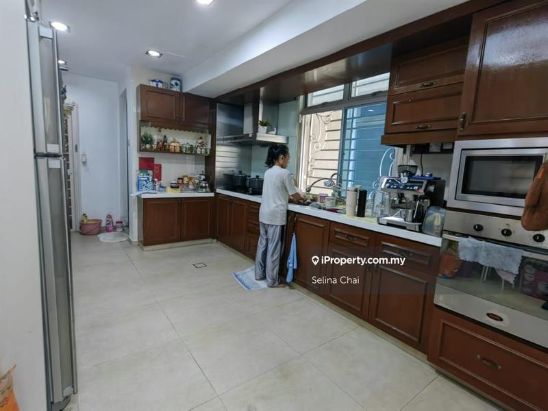 Kondominium untuk Dijual di Bayu Angkasa oleh Selina Chai - iProperty.com.my