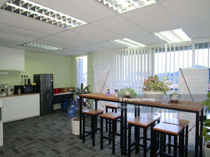 For Sale - Office, Solaris Dutamas, Publika. Beautiful palace view.