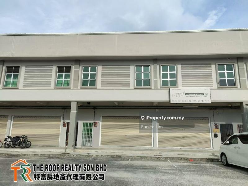 For Sale - 2 Storey Shoplot For Sale, Sri Menanti, Muar