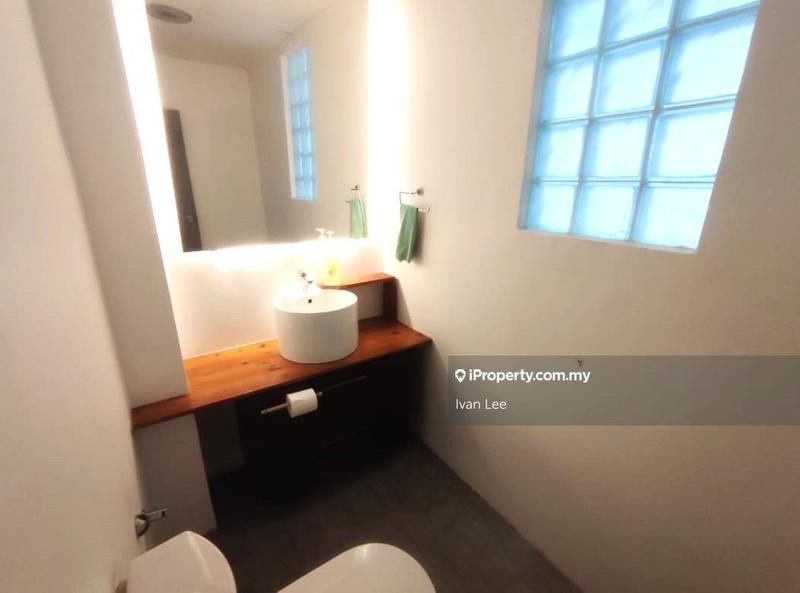 3.5-storey Terraced House for Sale in Damansara Jaya, Petaling Jaya by Ivan Lee - iProperty.com.my