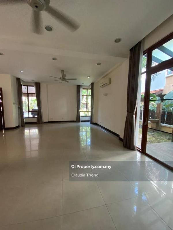 Rumah Berkembar untuk Dijual di 2uj8d, Batu oleh Claudia Thong - iProperty.com.my