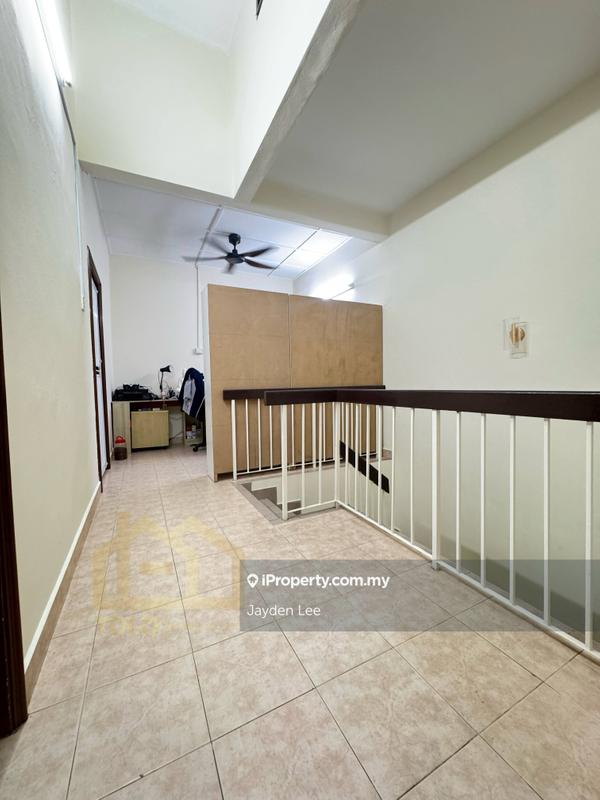 Rumah Teres 2-Tingkat untuk Dijual di Taman Wawasan, Puchong oleh Jayden Lee - iProperty.com.my