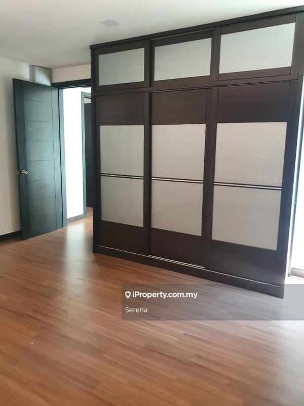 Rumah Berkembar untuk Dijual di Country Heights, Kajang oleh Serena - iProperty.com.my