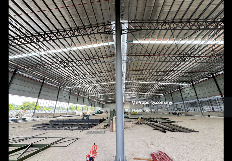 Kilang Terpisah untuk Dijual di Bandar Baru Enstek, Bandar Enstek oleh Najah Kadir - iProperty.com.my