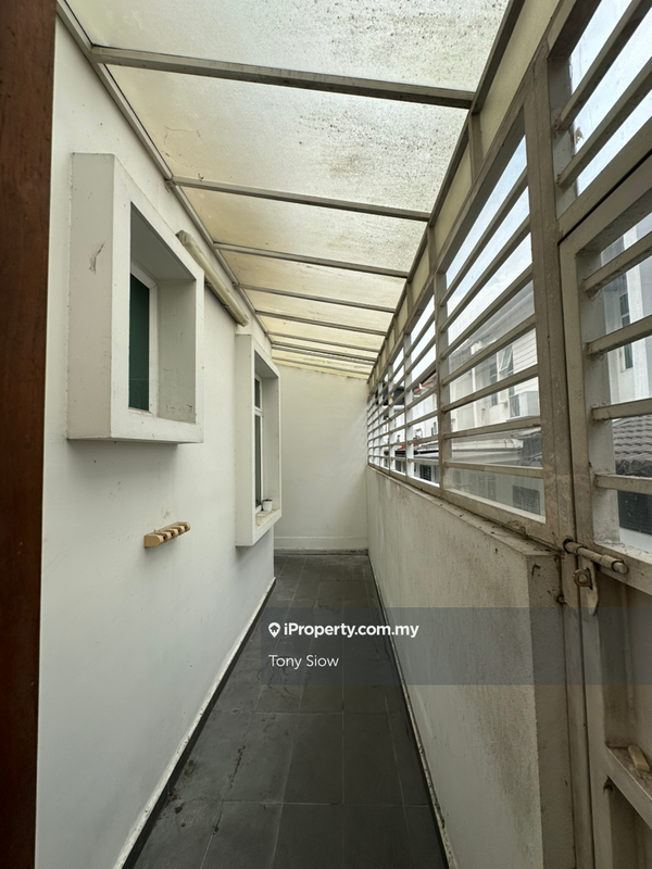 2.5-storey Terraced House for Sale in USJ Heights, Subang Jaya by Tony Siow - iProperty.com.my