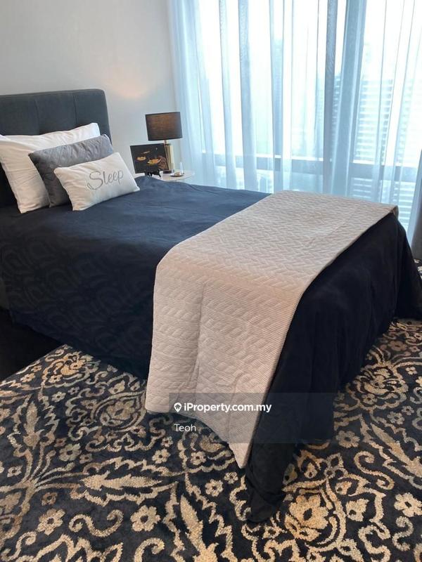 For Rent - Four Seasons Place