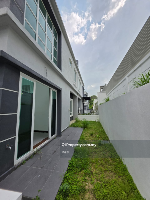 Semi-Detached House for Sale in Taman Tun Dr. Ismail, Kuala Lumpur by Rizal - iProperty.com.my
