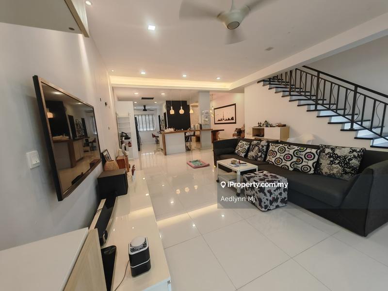Rumah Berangkai 2.5 Tingkat untuk Dijual di Taman Meranti Jaya, Puchong oleh Aedlynn Mj - iProperty.com.my