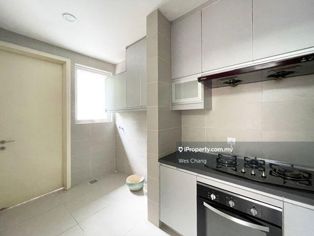 Rumah Berkembar untuk Dijual di Bandar Damansara Perdana, Damansara Perdana oleh Wes Chang - iProperty.com.my