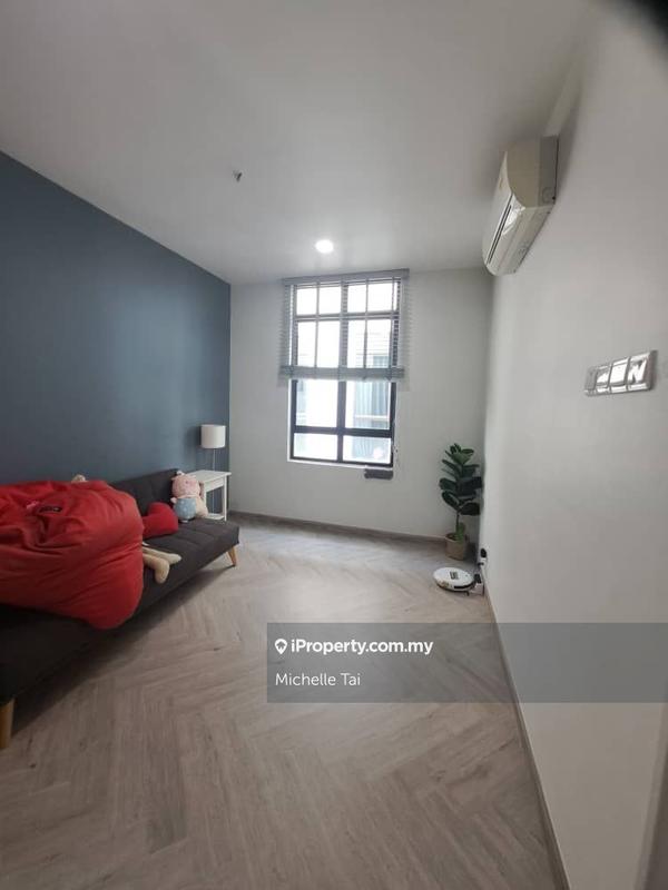 Service Residence for Sale in Laguna Residences by Michelle Tai - iProperty.com.my