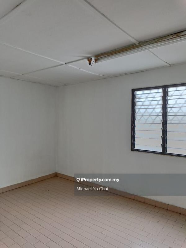 Rumah Teres 2-Tingkat untuk Dijual di Jalan Gebang 3, Shah Alam oleh Michael Yb Chai - iProperty.com.my