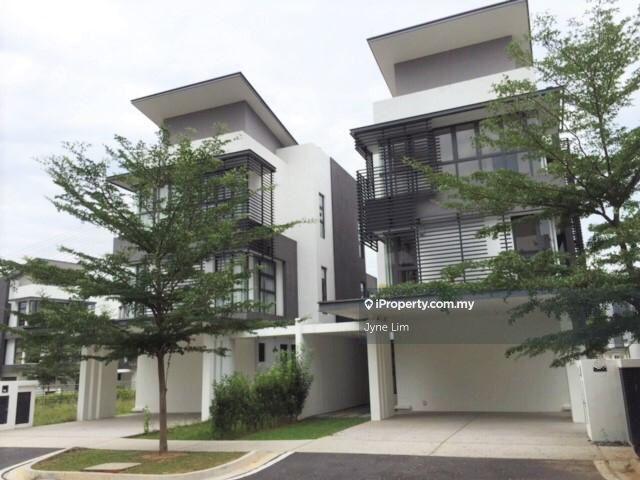 Rumah Berkembar untuk Dijual di Presint 8, Putrajaya oleh Jyne Lim - iProperty.com.my