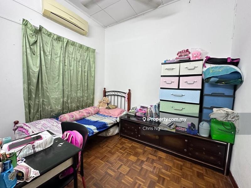 Rumah Berangkai 2 Tingkat untuk Dijual di Taman Pinggiran Usj, Subang Jaya oleh Chris Ng - iProperty.com.my