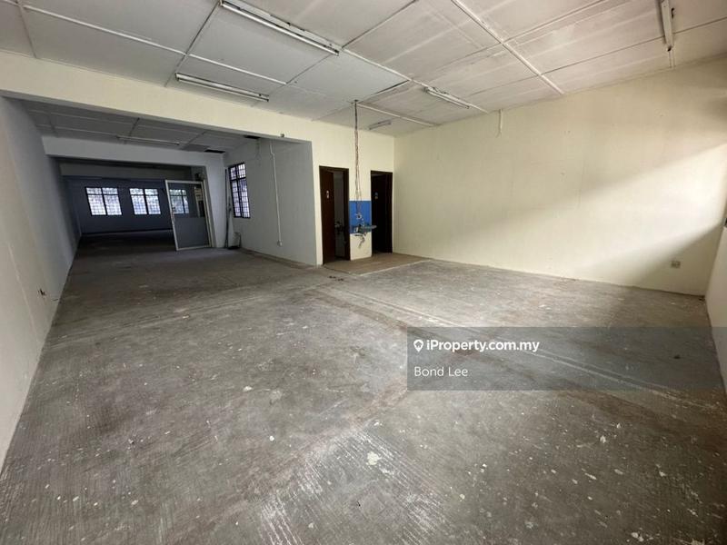 For Rent - Bandar Sri Damansara SD 12 Second Floor Shop Office For Rent SD12