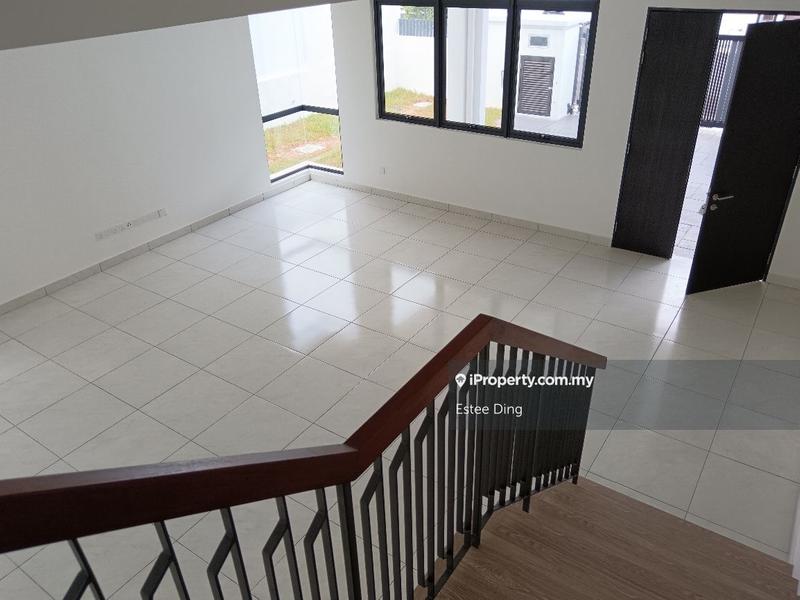 Rumah Berkembar untuk Dijual di Abadi Heights, Puchong oleh Estee Ding - iProperty.com.my
