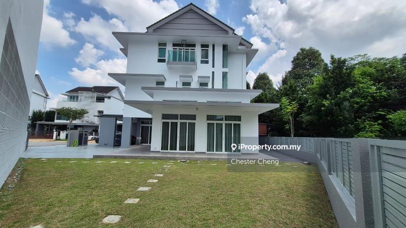 Bungalow House for Sale in USJ Heights, Subang Jaya by Chester Cheng - iProperty.com.my
