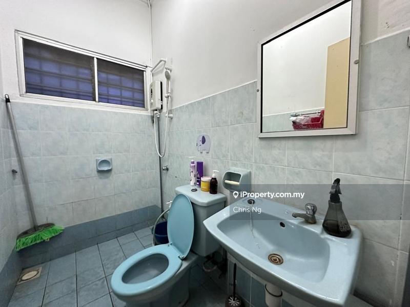 Rumah Berangkai 2 Tingkat untuk Dijual di Taman Pinggiran Usj, Subang Jaya oleh Chris Ng - iProperty.com.my