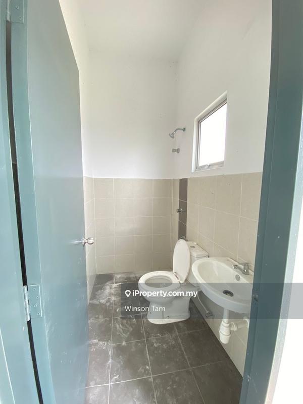 Rumah Teres 2-Tingkat untuk Dijual di Taman Scientex Rawang, Rawang oleh Winson Tam - iProperty.com.my