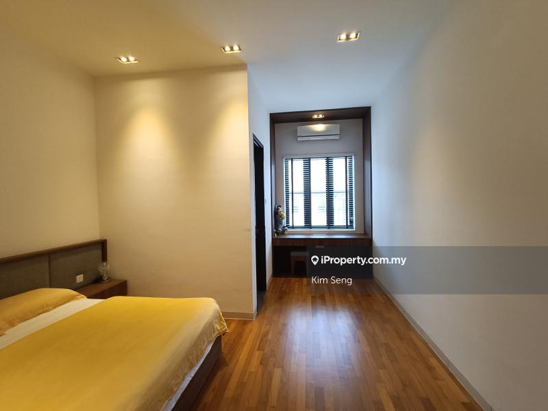 Semi-Detached House for Sale in Taman Kluang Indah CORNER LOT(绿园）, Kluang by Kim Seng - iProperty.com.my