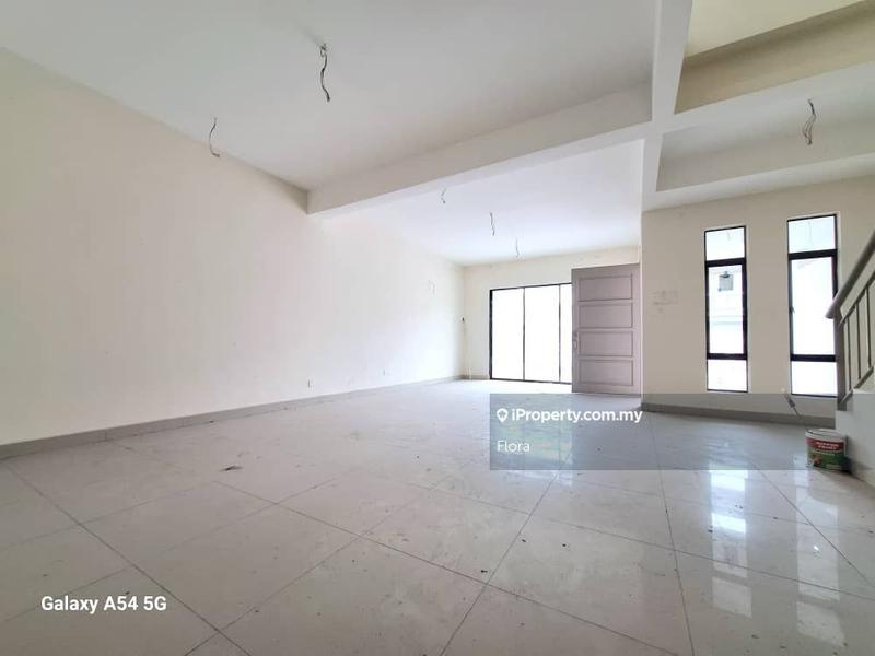 2-storey Terraced House for Sale in Puchong Lakeside, Puchong by Flora - iProperty.com.my