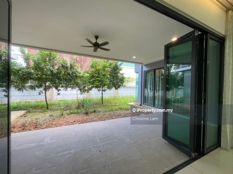 Bungalow House for Sale in Kota Kemuning, Shah Alam by Christine Lam - iProperty.com.my