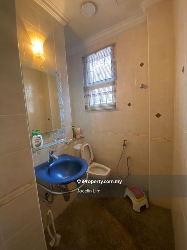 Bungalow House for Sale in Bukit Jalil Golf, Bukit Jalil by Jocelin Lim - iProperty.com.my