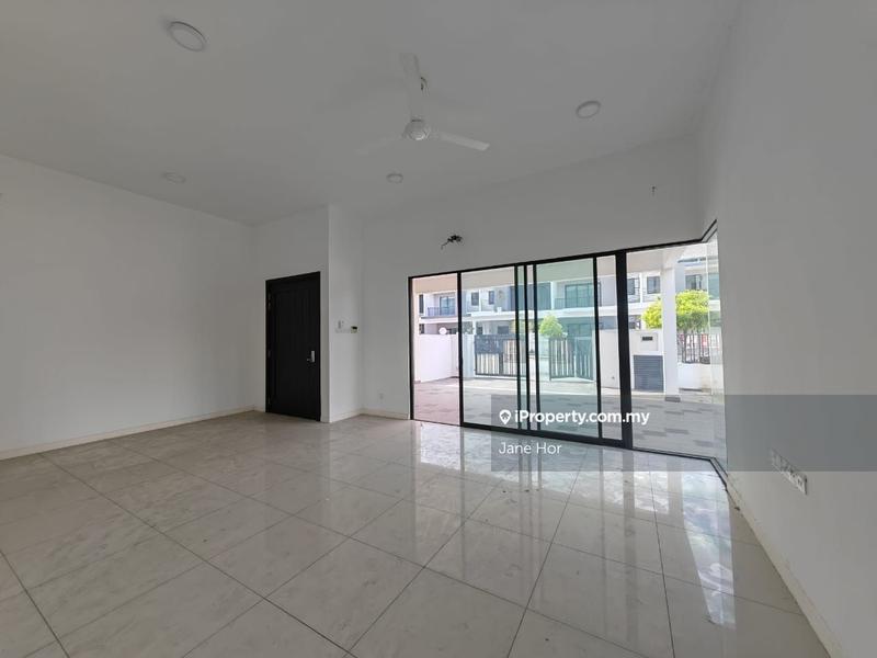 Rumah Teres 2-Tingkat untuk Dijual di 16 Sierra, Puchong oleh Jane Hor - iProperty.com.my