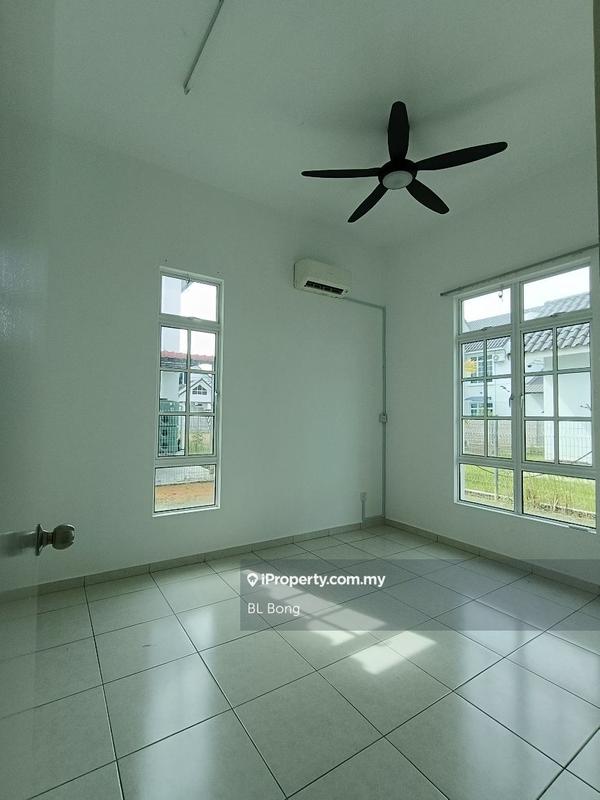Bungalow House for Sale in Taman Anjung Gapam, Bemban by BL Bong - iProperty.com.my