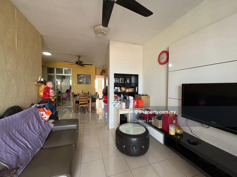 Condominium for Sale in Pearl Avenue by Jason Lee - iProperty.com.my
