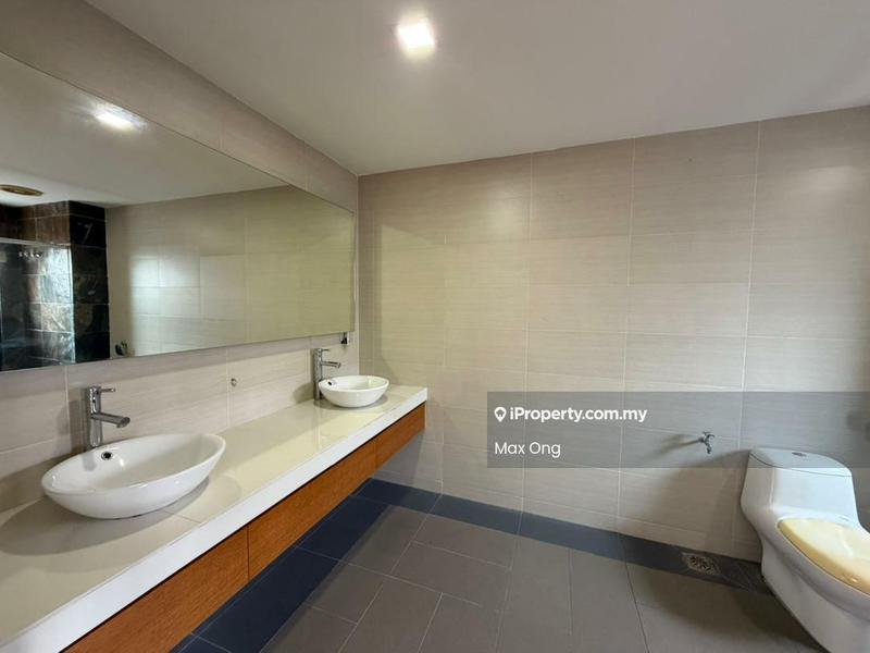 Rumah Berangkai 2.5 Tingkat untuk Dijual di Sunway Spk, Kuala Lumpur oleh Max Ong - Bathroom - iProperty.com.my