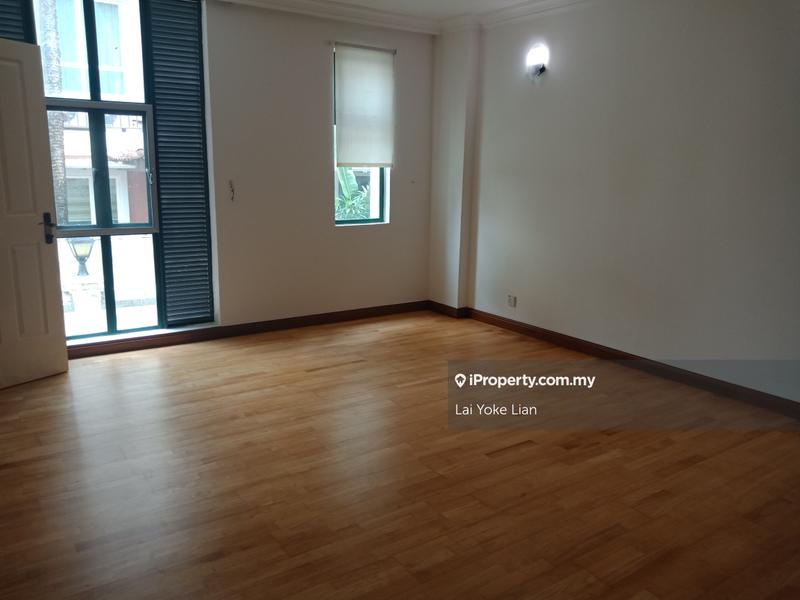 For Sale - Villa Aman