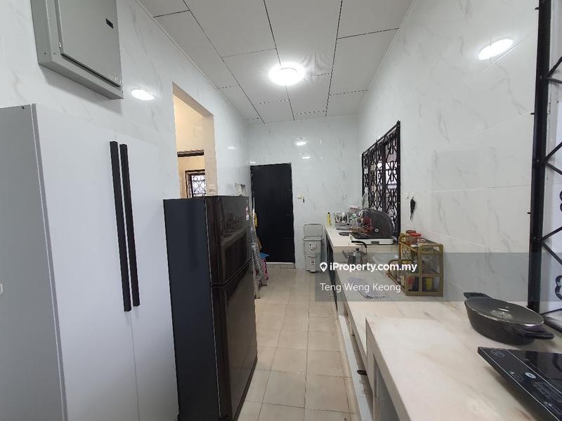 1-storey Terraced House for Sale in Seksyen 8, Petaling Jaya by Teng Weng Keong - iProperty.com.my