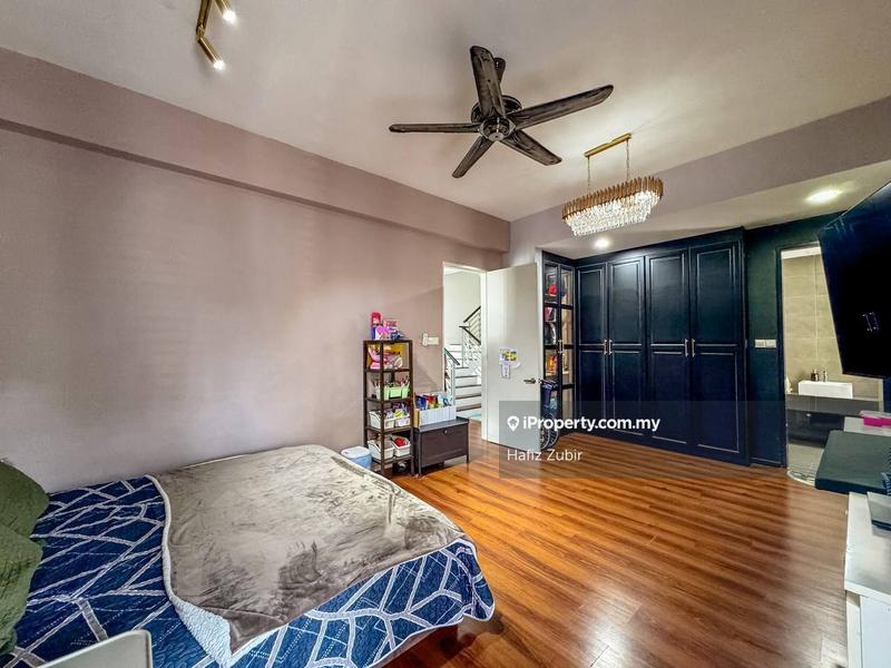 Semi-Detached House for Sale in Kajang, Selangor by Hafiz Zubir - iProperty.com.my