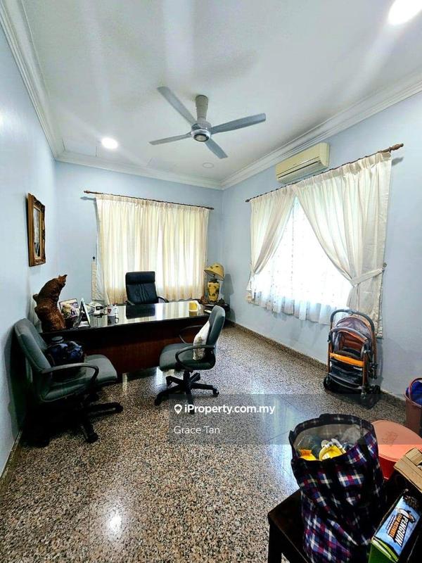 Bungalow House untuk Dijual di Taman Equine, Seri Kembangan oleh Grace Tan - iProperty.com.my