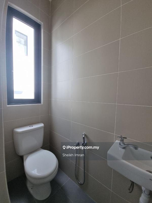 Semi-Detached House for Sale in Seksyen 13, Shah Alam by Sheikh Imran - iProperty.com.my