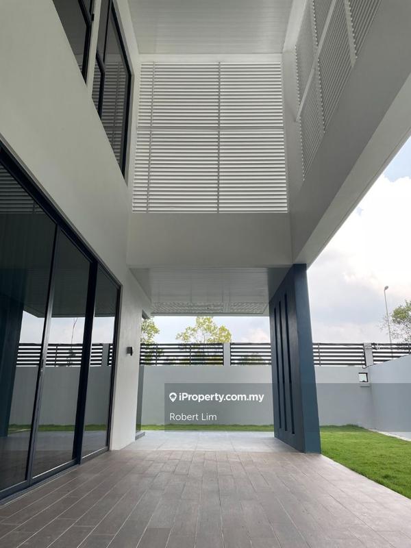 Semi-Detached House for Sale in Samarahan, Sarawak by Robert Lim - iProperty.com.my