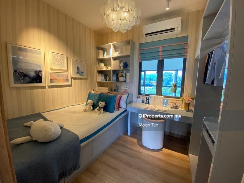 For Sale - Baron Residence @ Lake City