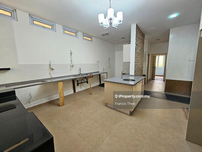 Bungalow House for Sale in Saujana Impian, Kajang by Francis Thee - iProperty.com.my