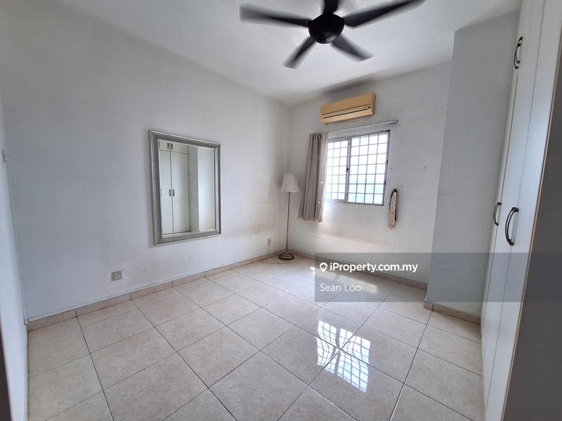 For Sale - Ketumbar Hill